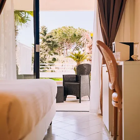Hotel President Riccione Zimmer foto